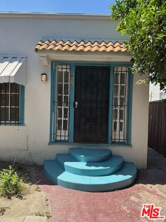 Foto del edificio - 652 E 74th St