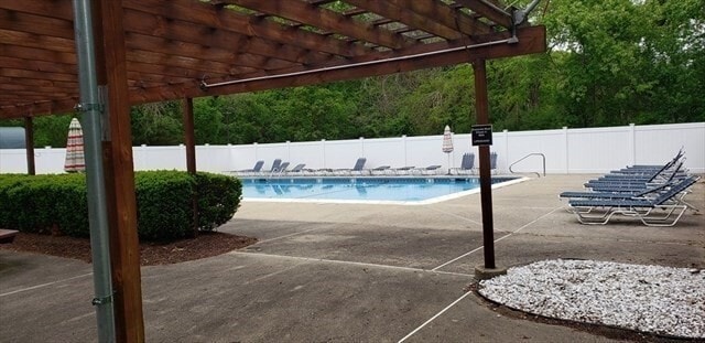 Foto del edificio - 9 Beal's Cove Rd