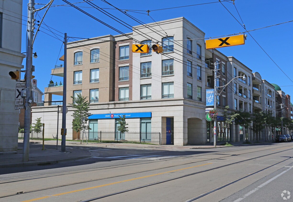 Building Photo - The Beach Condominiums 3