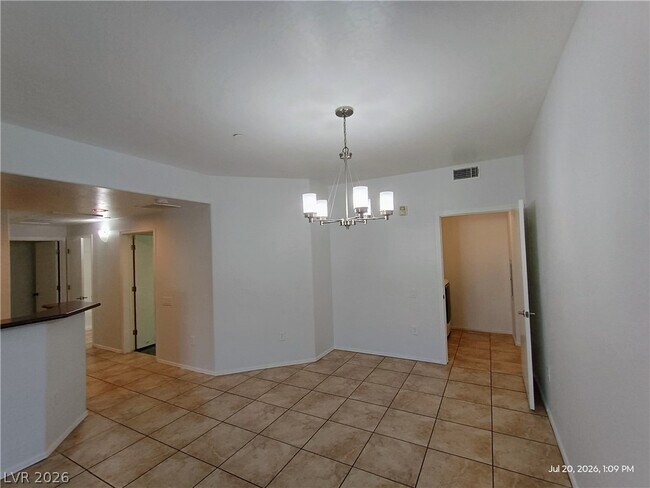 Foto del edificio - 8324 W Charleston Blvd