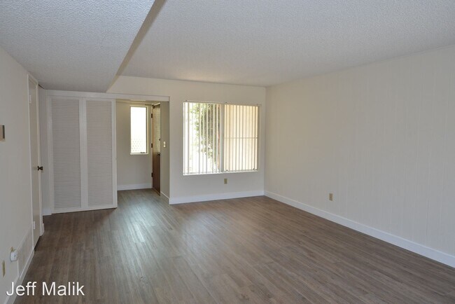 Building Photo - 4 br, 2 bath House - 4160 Balboa Way