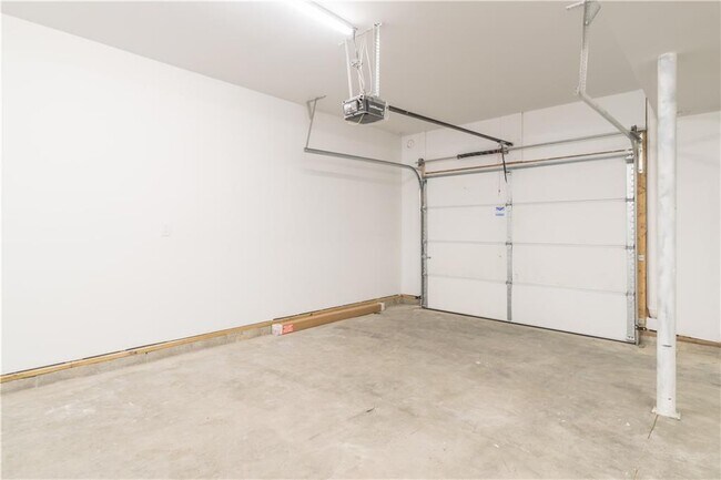 Building Photo - 1332 N Park Ave