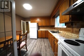 Building Photo - 35 Beckett Ave