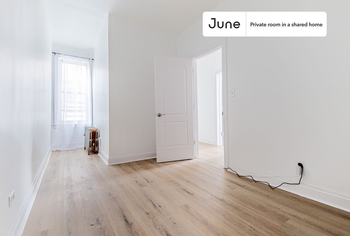 Private bedroom in 4 bed/1 bath Home - Private bedroom in 4 bed/1 bath Home