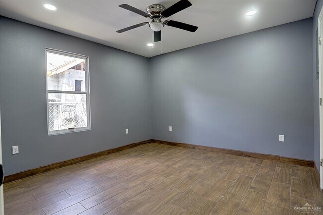 Building Photo - 1320 Santa Elena Ave
