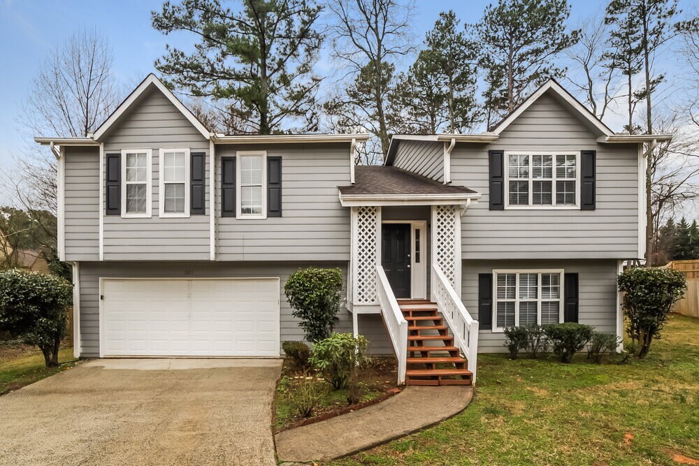 Foto principal - 1801 Hickory Creek Ct NW