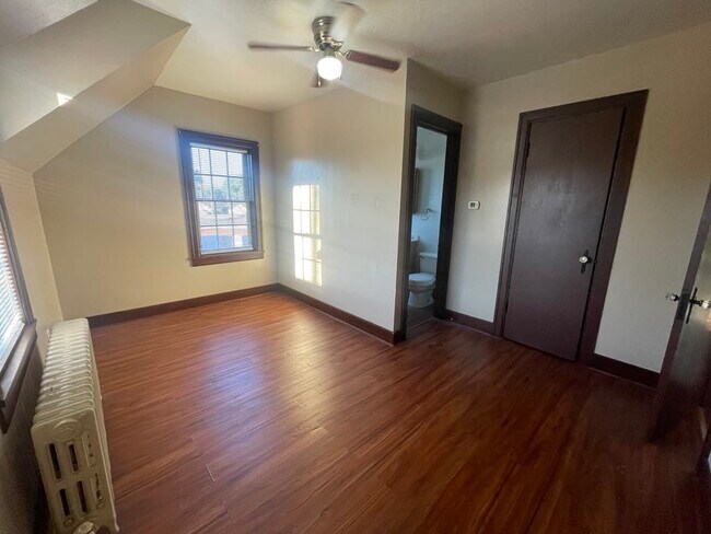 Foto del edificio - 109 Stewart St