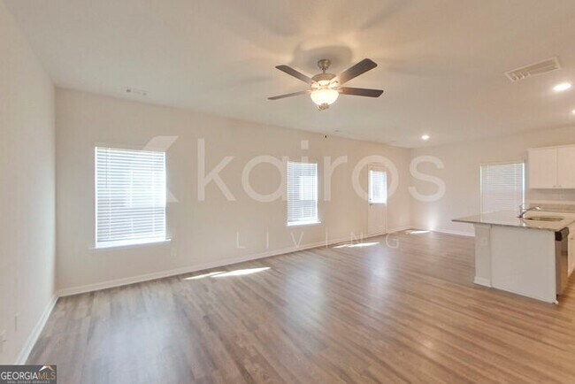 Building Photo - 3564 Bridgewood Dr