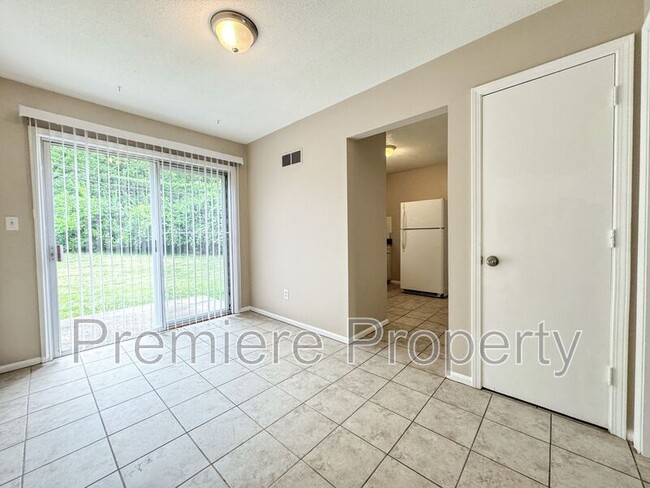 Building Photo - 8722 W 70th St