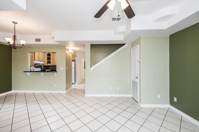 Foto del edificio - 1000 Ranchway Dr