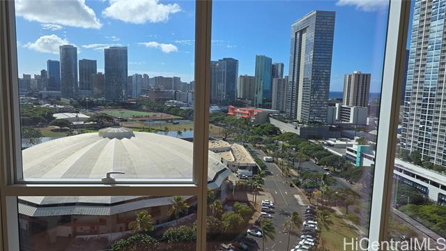 Foto del edificio - 888 Kapiolani Blvd