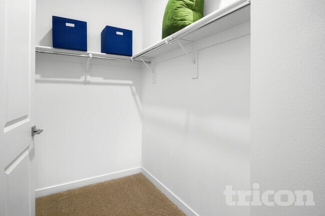 Interior Photo - Tricon Elk Grove