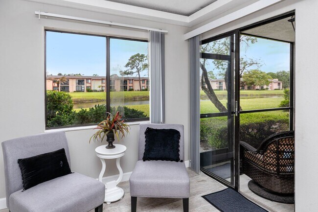 Foto del edificio - 129 Lakeview Way