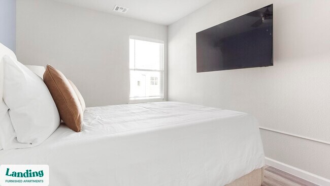 Foto del edificio - 3401 Redbud Ln