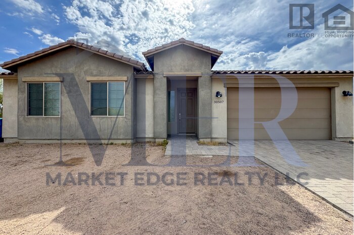 Foto principal - 3Bed/2Bath Home in Scottsdale w/ 2 Car Gar...