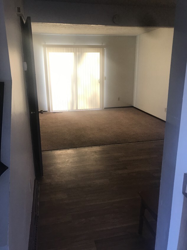 Foto del edificio - 4127 Orchard Dale Dr NW