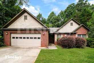 Building Photo - 1335 Enclave Way