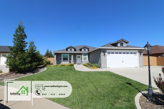 Building Photo - 16962 Catalina Way