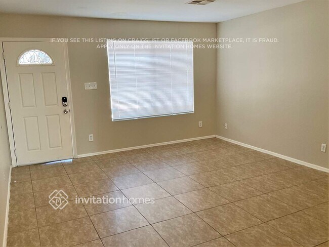 Foto del edificio - 250 Dakota St