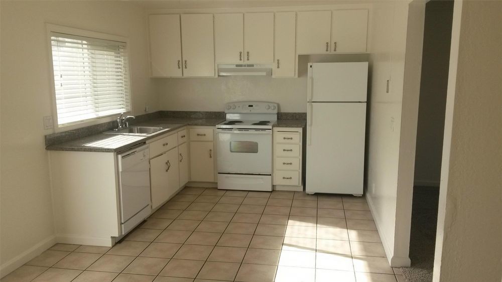 Primary Photo - 129 Rainier Ln