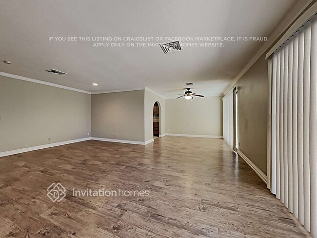 Building Photo - 2250 Horse Creek Cir