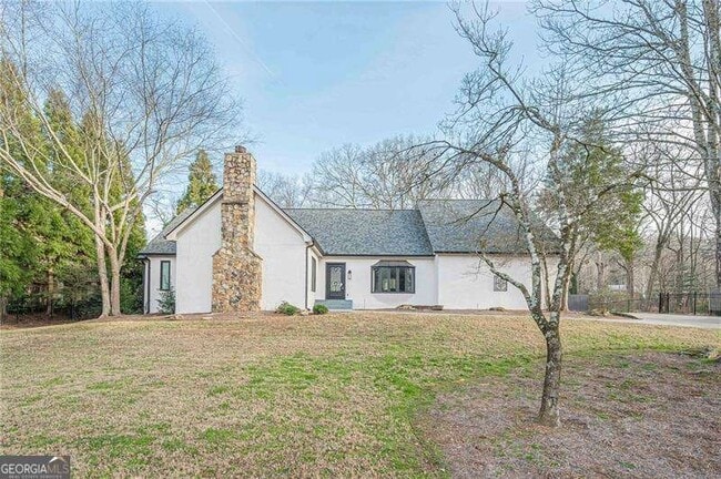 Photo - 4562 Columns Dr SE House