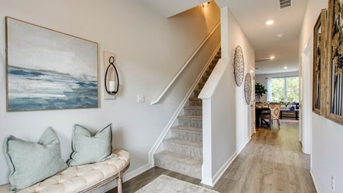 Building Photo - 646 Longtail Ln