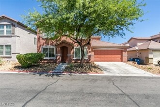 Building Photo - 712 E Caballo Hills Ave