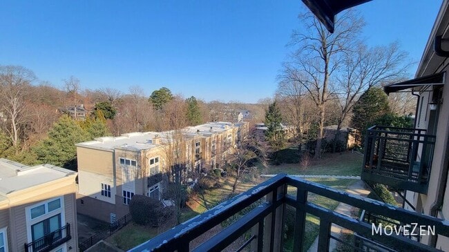 Photo - 2425 Vail Ave Apartment