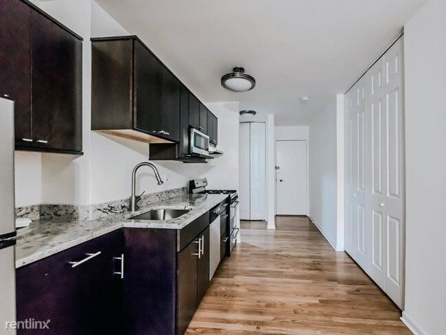 Foto del edificio - 655 W Grace St