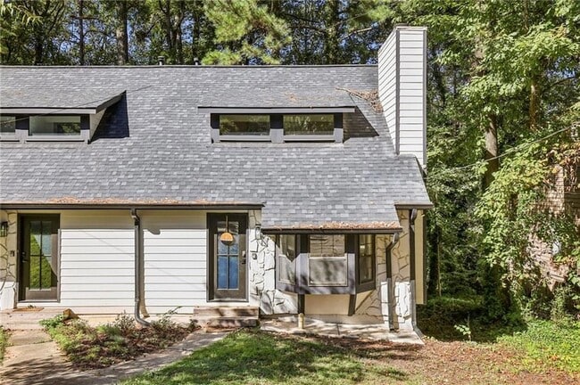 Foto del edificio - 2158 Wells Dr SE