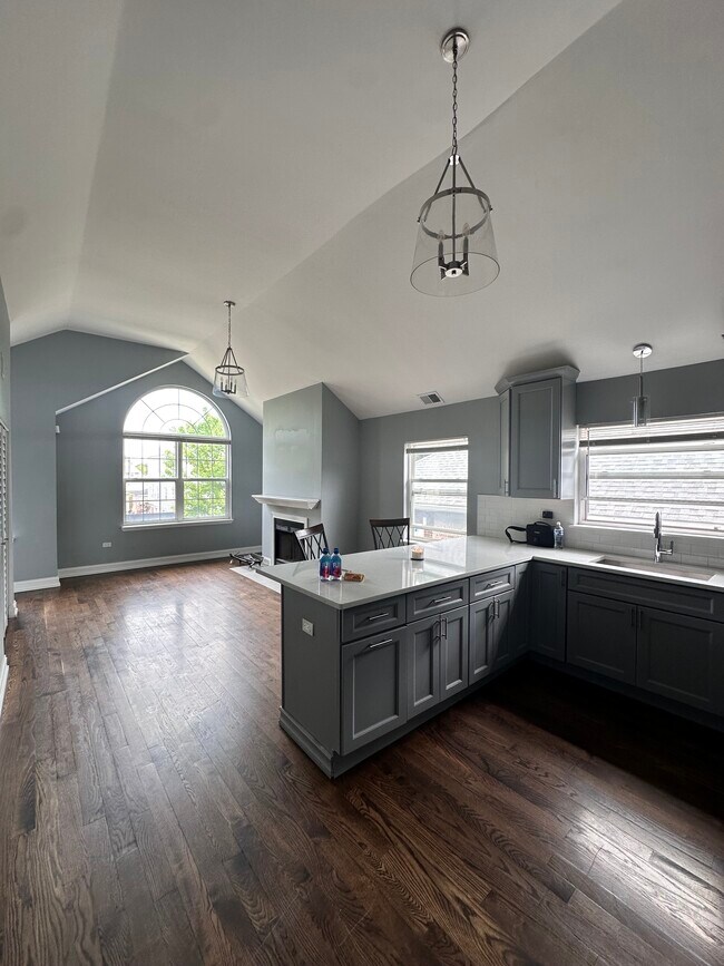 Photo - 1218 S 57th Ave Apartments