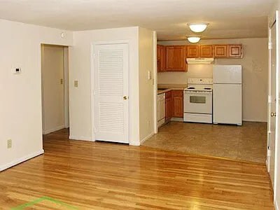 Foto del edificio - 997 Pleasant St