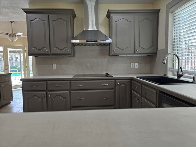 Photo - 10631 Del Monte Dr House