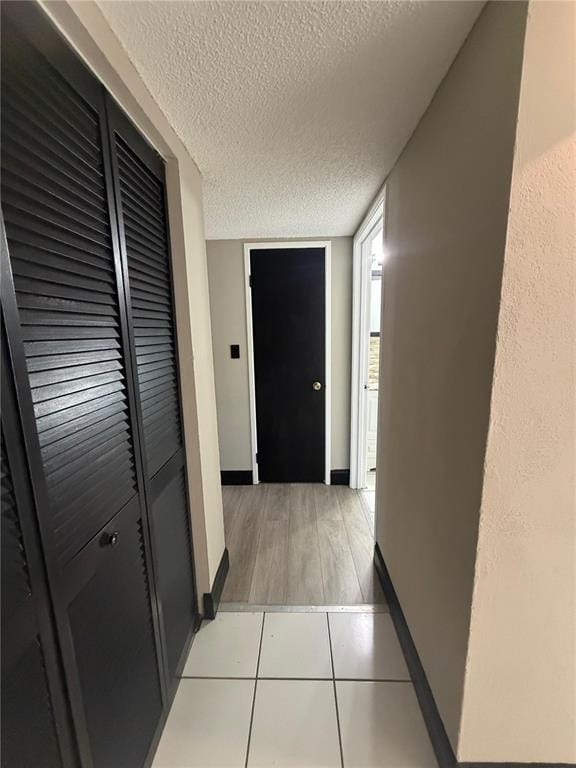 Foto del edificio - 8452 Coral Lake Way