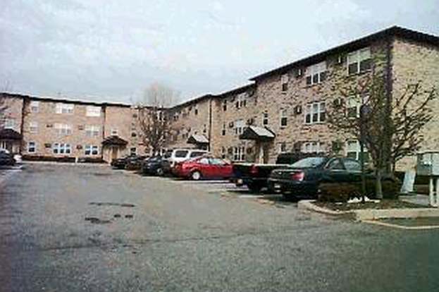 Foto principal - 84 Riverview Ct