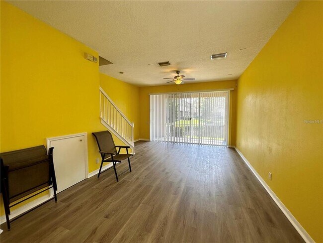 Foto del edificio - 5310 61st Terrace N