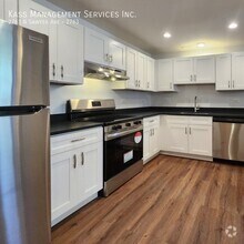 Building Photo - 2763 N Sawyer Ave