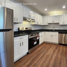 Building Photo - 2763 N Sawyer Ave