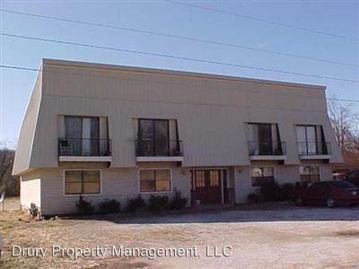 Building Photo - 2 br, 1 bath House - 608 Compton #2