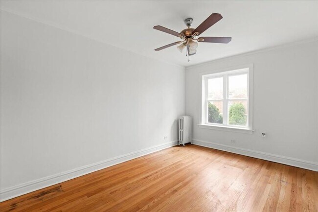 Foto del edificio - 1 bedroom in Chicago IL 60657