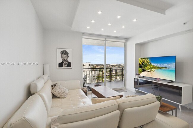 Foto del edificio - 999 SW 1st Ave