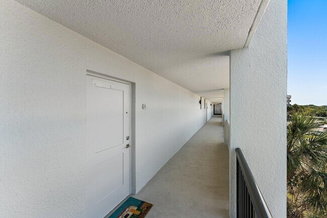 Foto del edificio - 1748 Jupiter Cove Dr