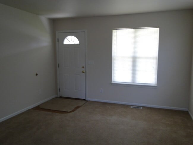 Building Photo - 6148-MF2-E1