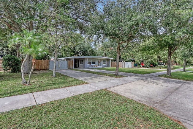 Photo - 184 S 5th St House