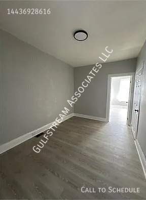 Foto del edificio - 533 N Streeper St