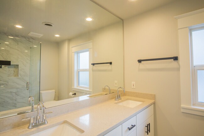 Foto del edificio - 1735 24th Ave