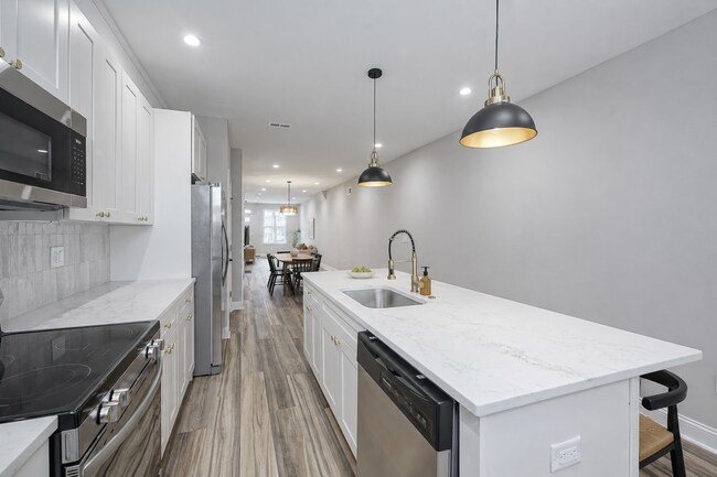 Foto del edificio - 4901 Saybrook Ave