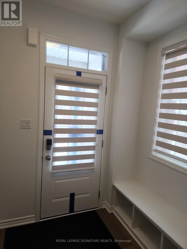 Building Photo - 3218 Meadowridge Dr