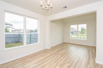 Building Photo - 32426 Fly Fish Wy